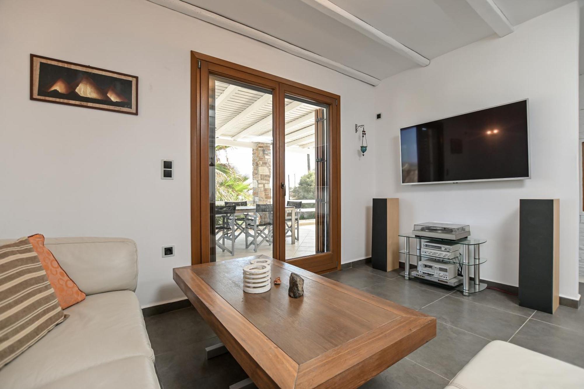 4 Bedroom Villa Valerie With Private Swimming Pool Stelida  Exterior photo